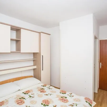Katica Guest house