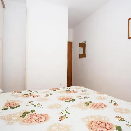 Guest house Katica 3*